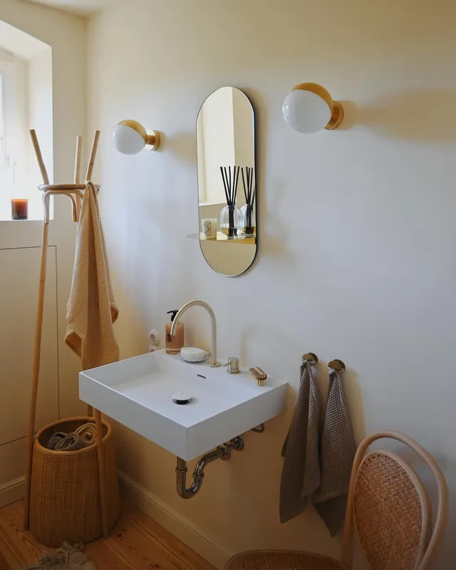 VL Studio Wall Lamp