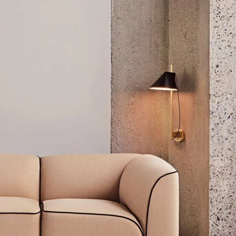 Yuh Wall Lamp