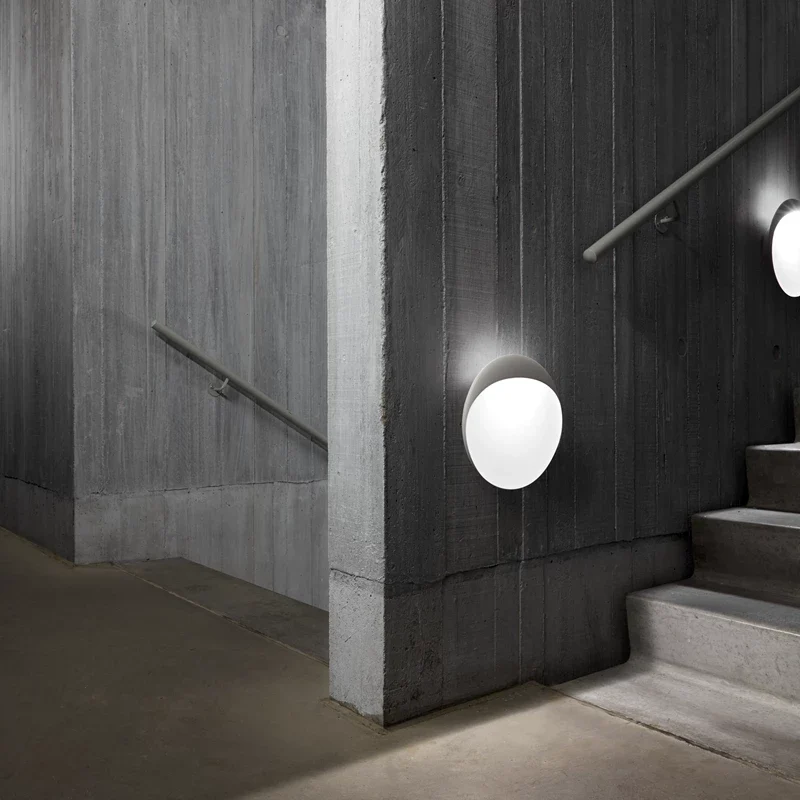 Flindt Wall Lamp