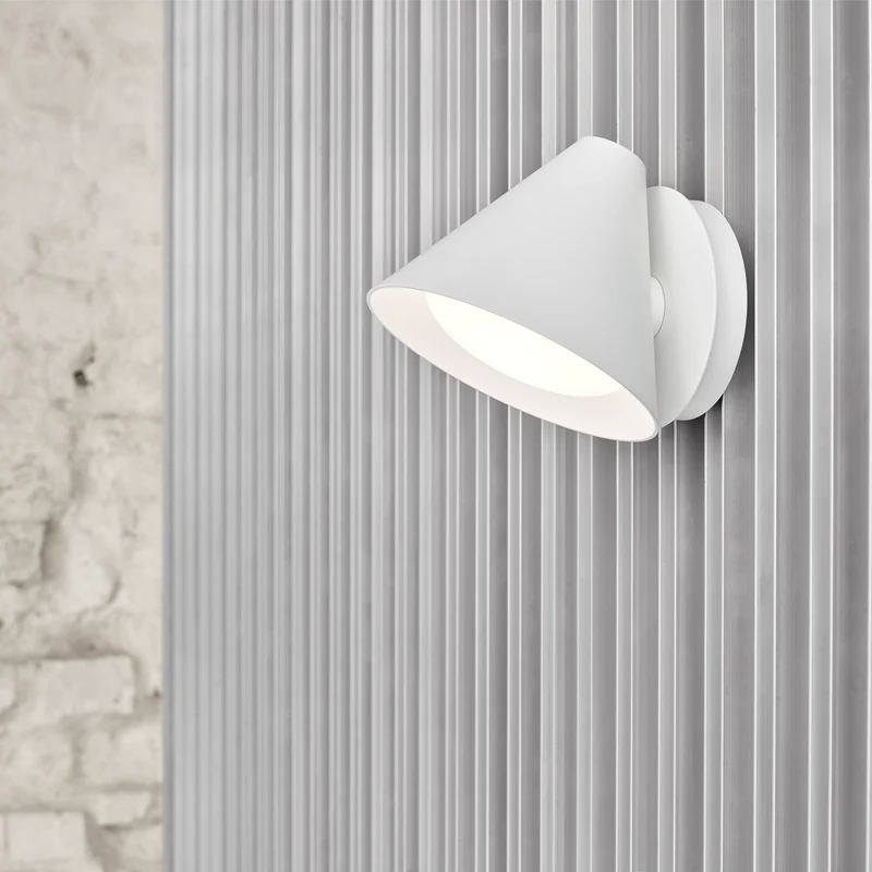 Keglen Wall Lamp