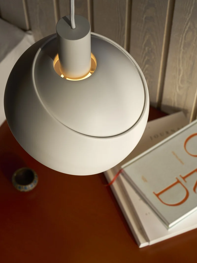 FJ Elements Table Lamp