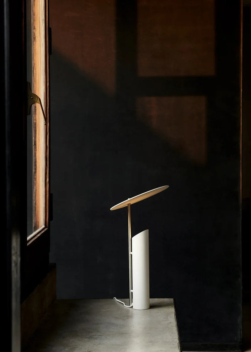 Reflect Table Lamp