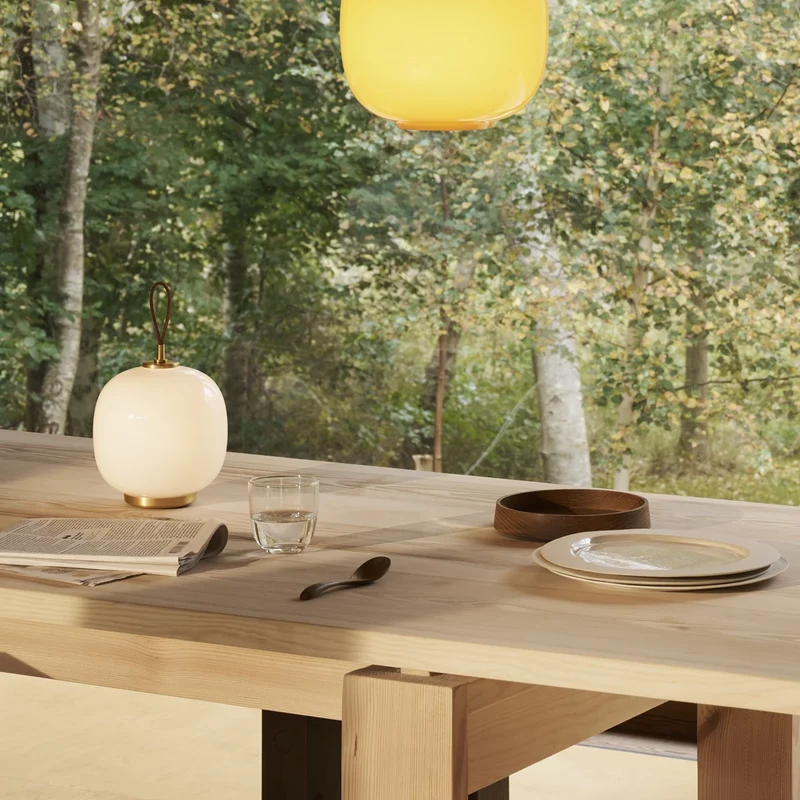 VL 45 Radiohus Portable Lamp