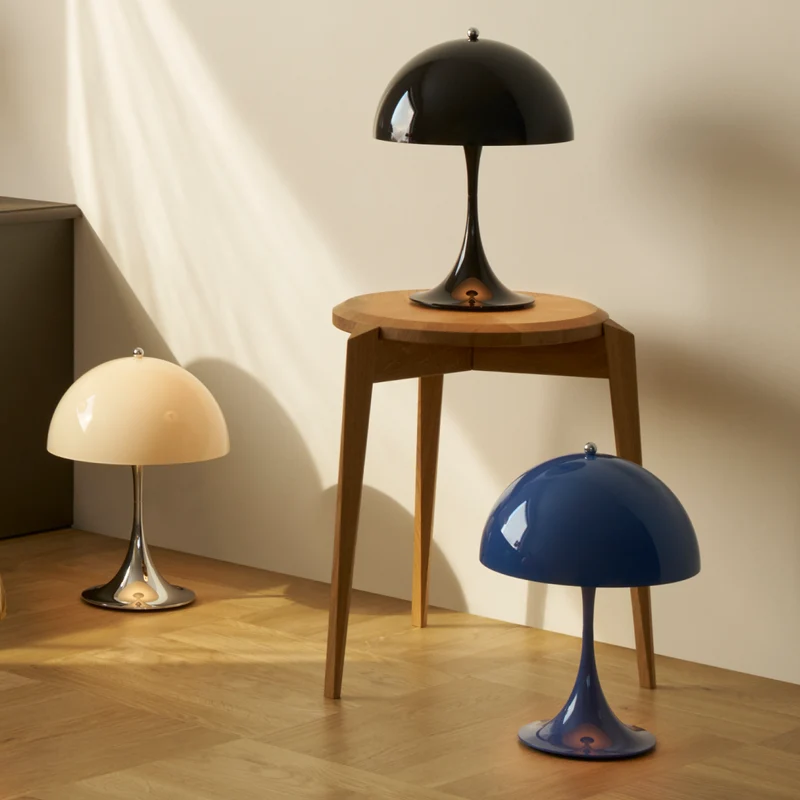 Panthella 250 Portable Lamp V3