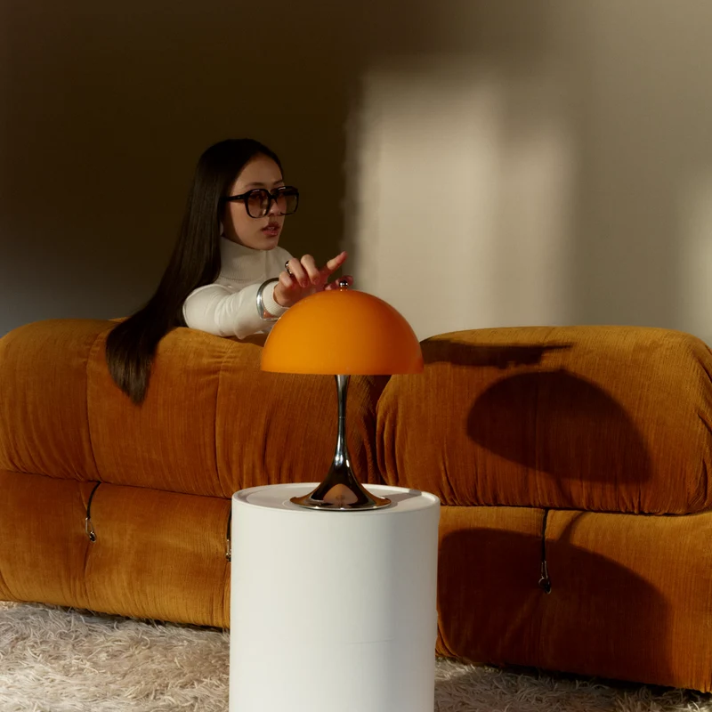 Panthella 250 Portable Lamp V3