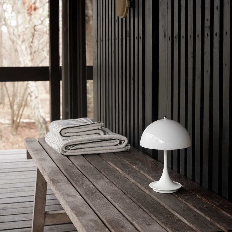 Panthella 160 Portable Lamp V3