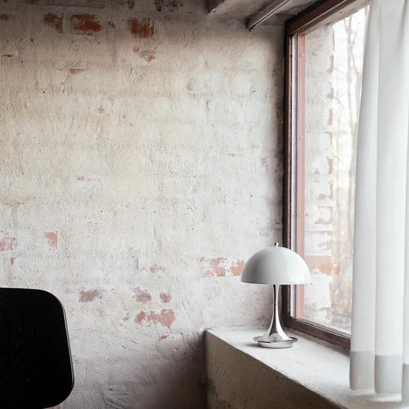 Panthella 160 Portable Lamp V3