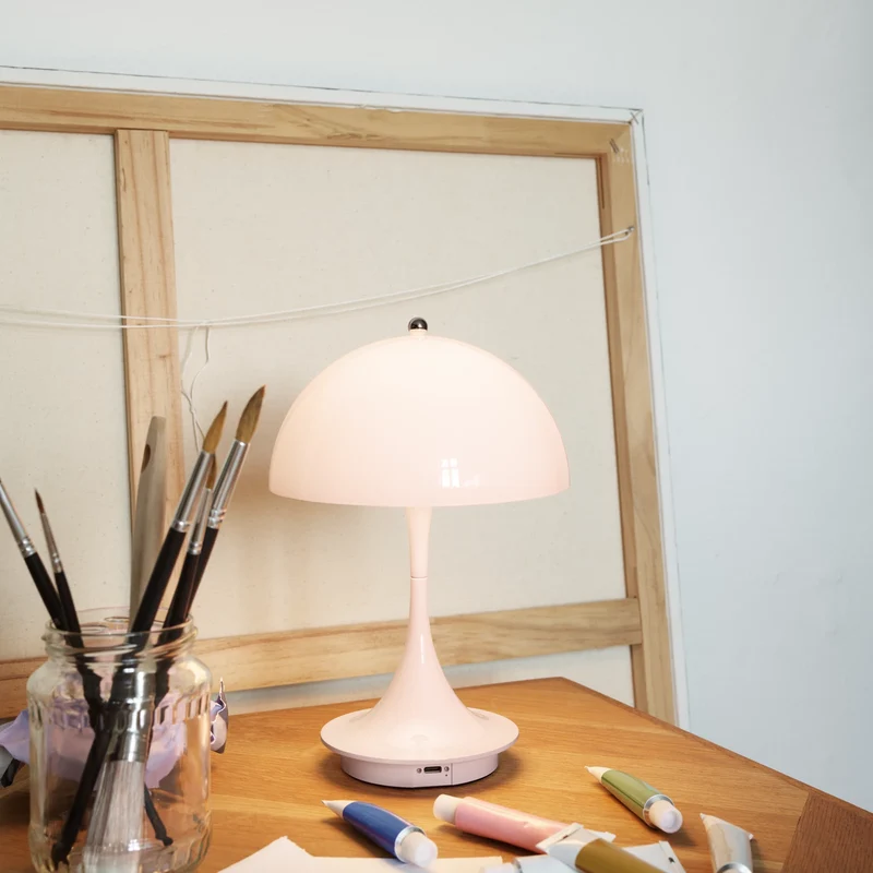 Panthella 160 Portable Lamp V3
