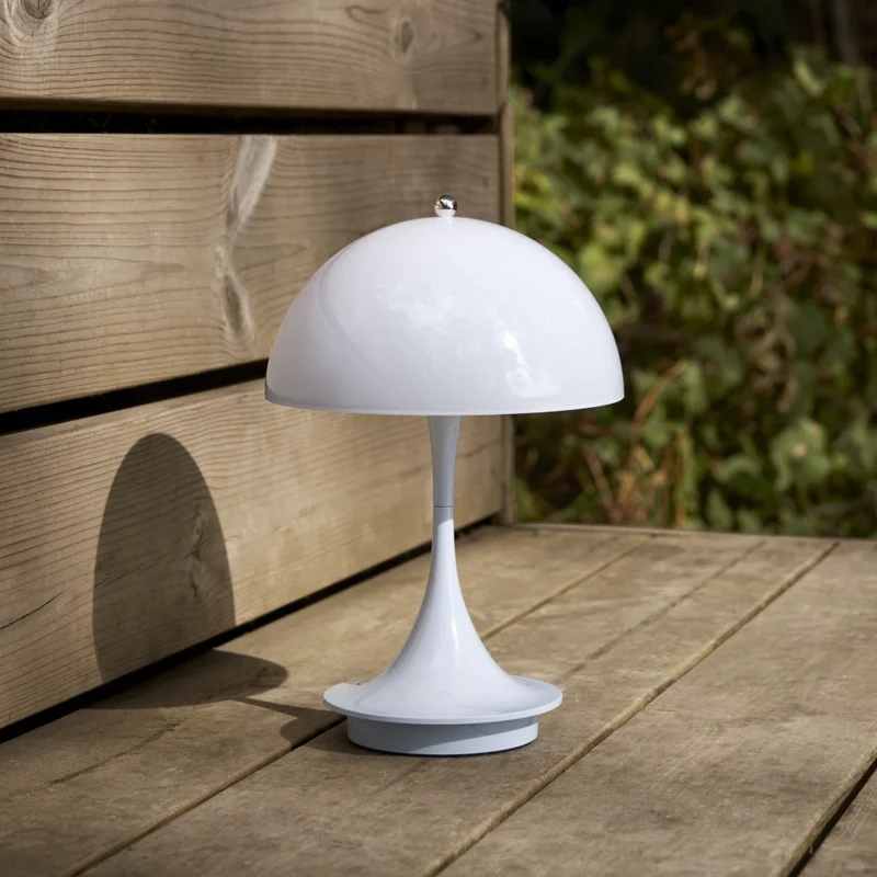 Panthella 160 Portable Lamp V3