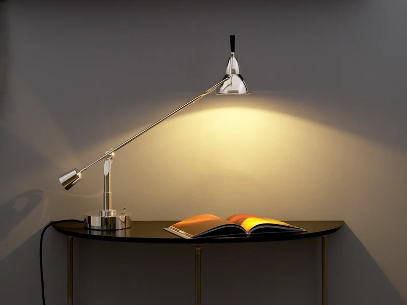 EB 28 Buquet Table Lamp