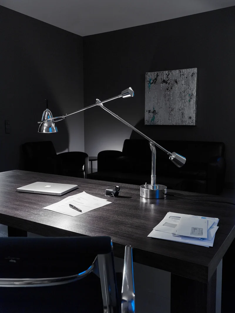 EB 27 Buquet Table Lamp