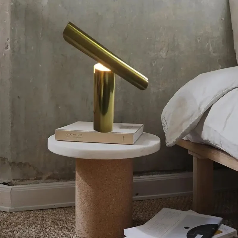 Lampe de Table | IZO