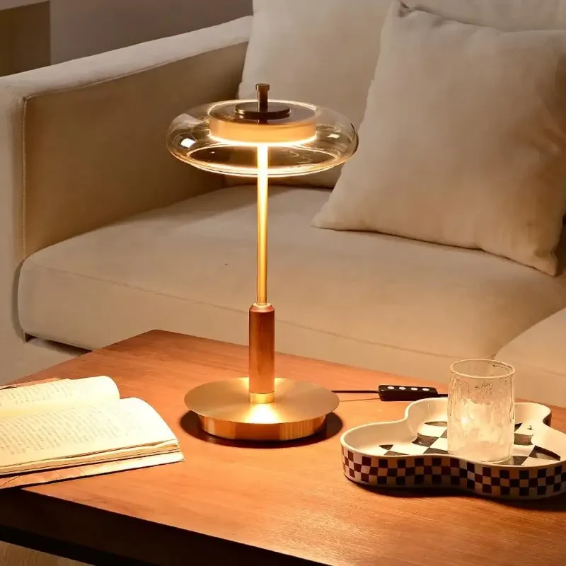 Lampe de Chevet | CUIVRIA