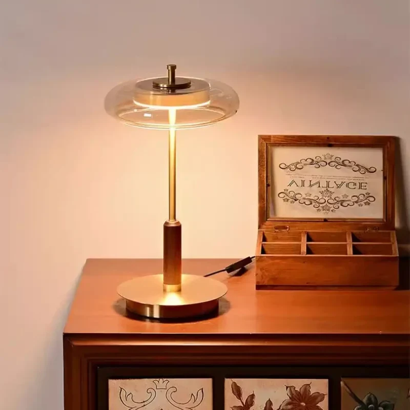 Lampe de Chevet | CUIVRIA