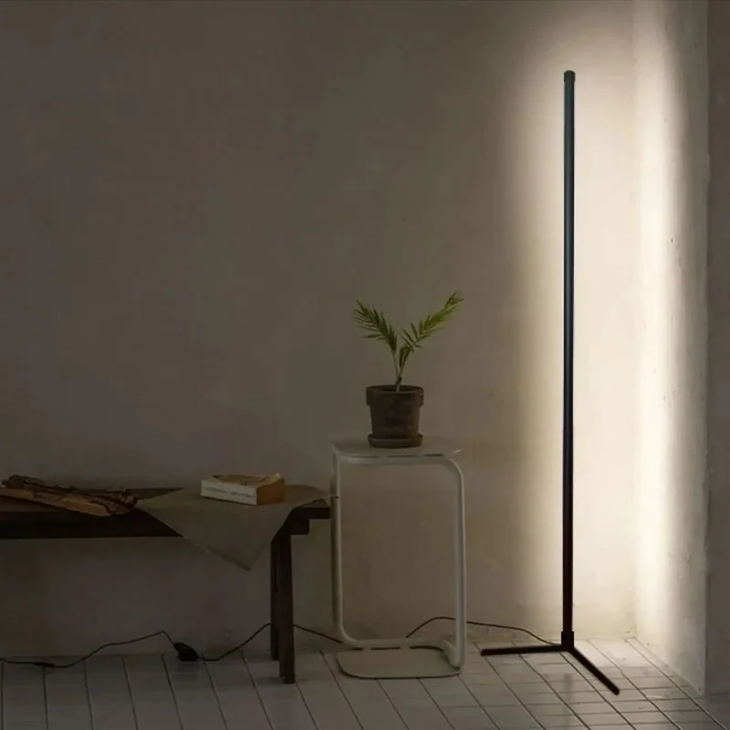 Lampadaire | CYBER