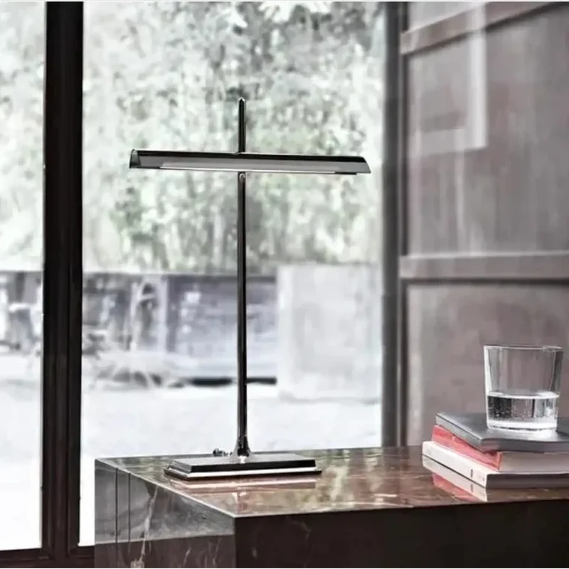 Lampe de Table | STREEM