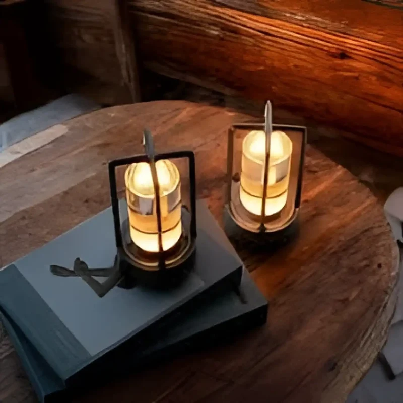 Lampe de Chevet | ALLOY