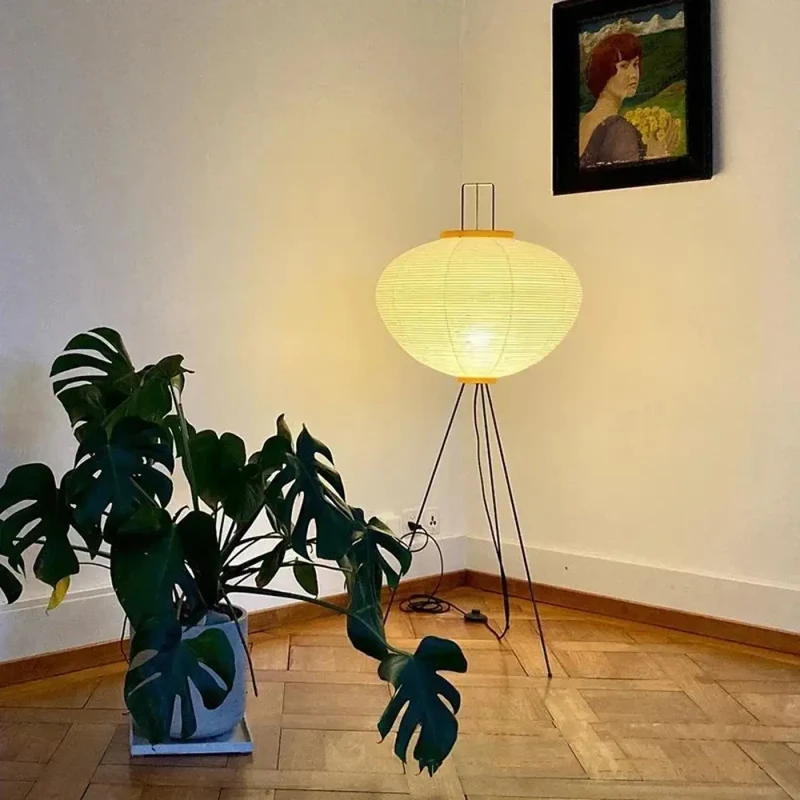 Lampadaire | CHLOE