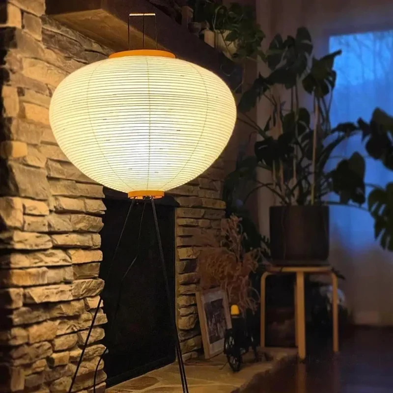 Lampadaire | CHLOE