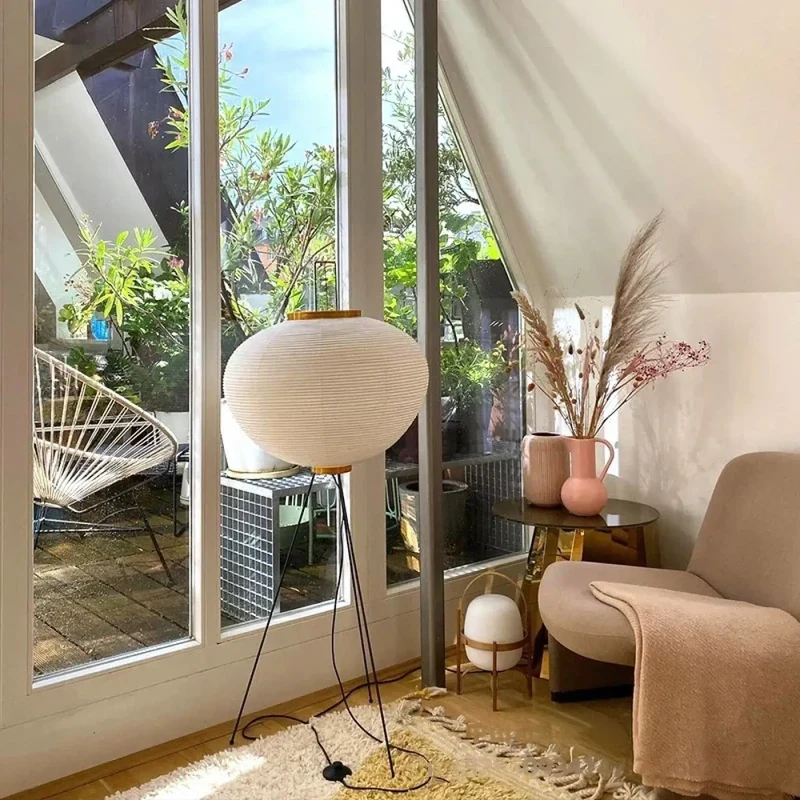 Lampadaire | CHLOE