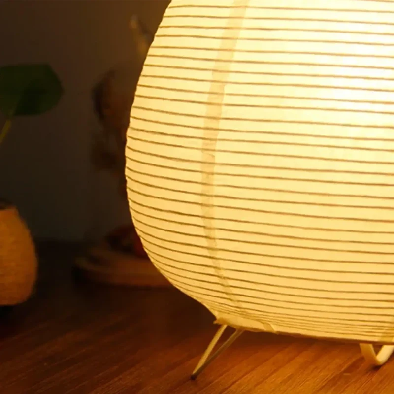 Lampe de Chevet | LANTERN