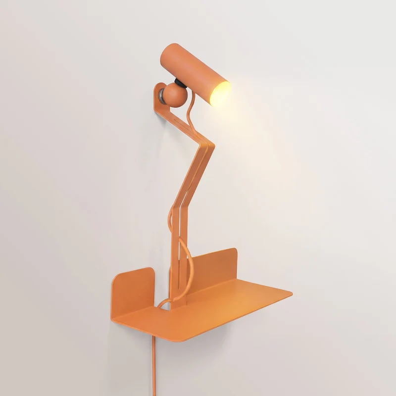 Lampe murale avec étagère et spot magnétique orientable - Murio Tubo - Orange