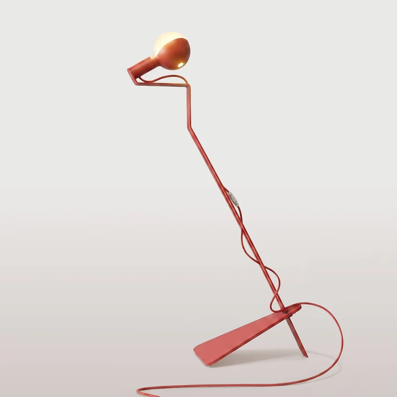 Lampadaire inclinable avec ampoule LED G125 peinte - Mario Talia - Rouge
