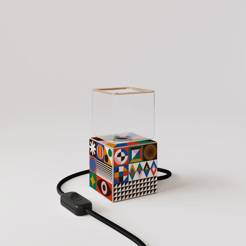 Lampe de table Cubetto avec ampoule Ghost - PosterLad