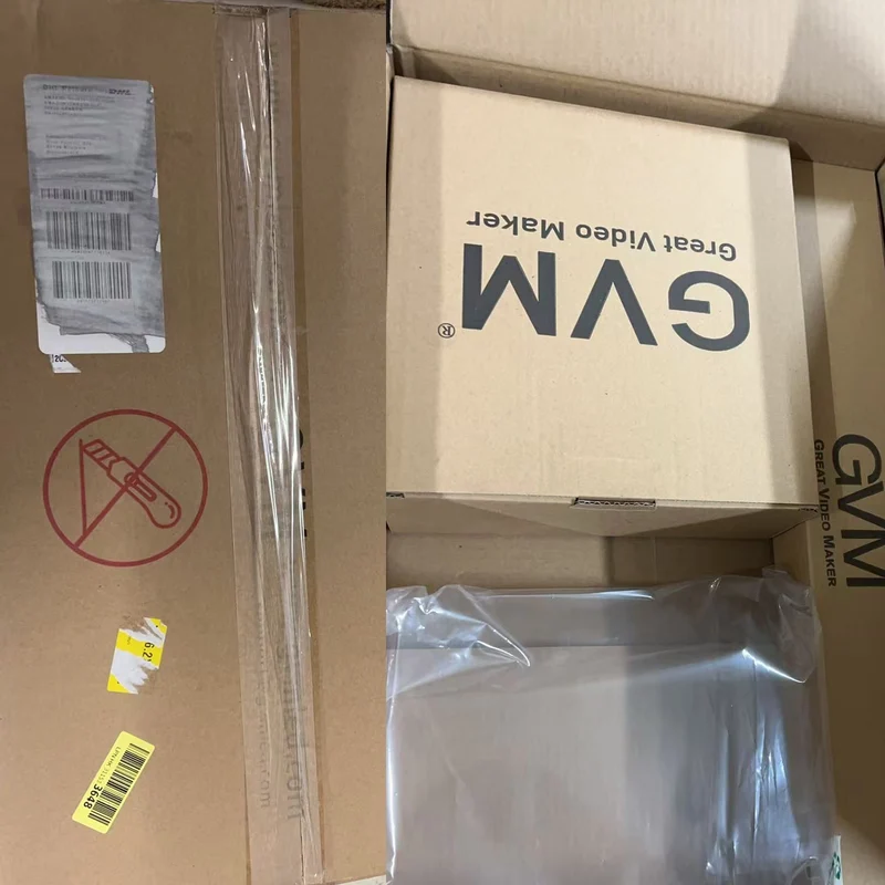 GVM-480LS 28W High Beam Bi-Color LED Video Soft Light with light stand（Open Box）
