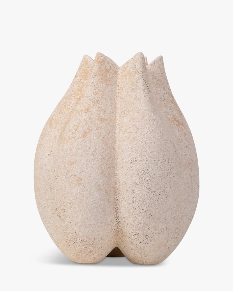 Nelia