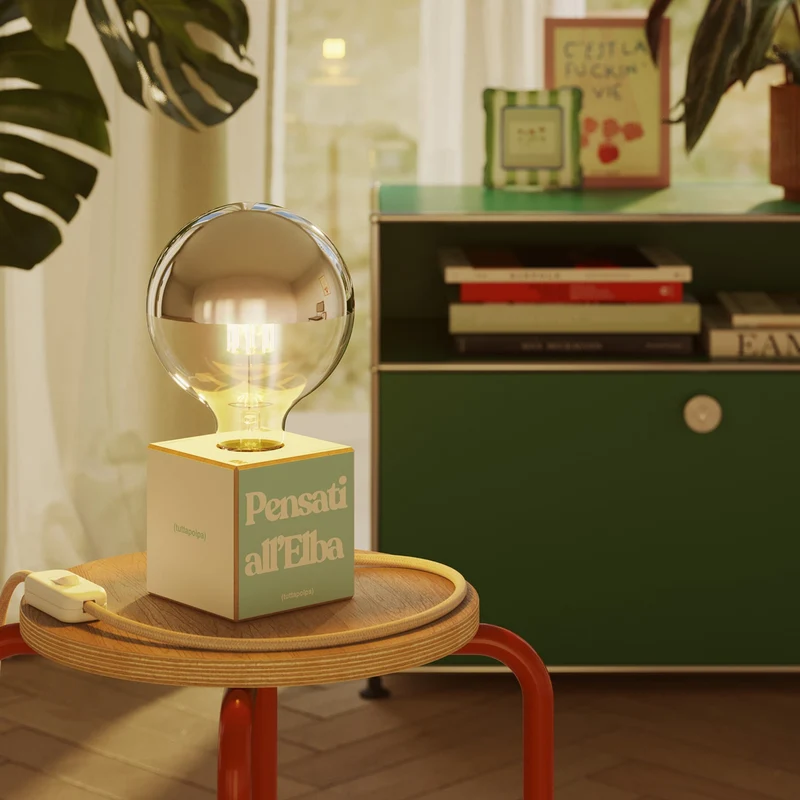 Lampe de table Cubetto « Pensati all’Elba » avec ampoule globe demi-sphère argent - Tuttapolpa