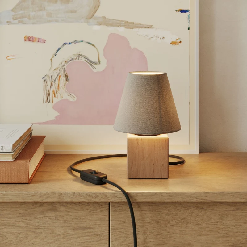 Socle de lampe en bois - Cube