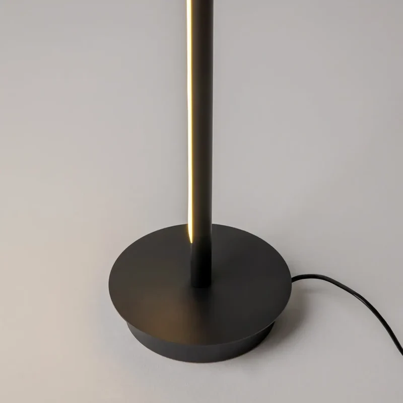 Lampadaire | THIN (Ultra-Fin)