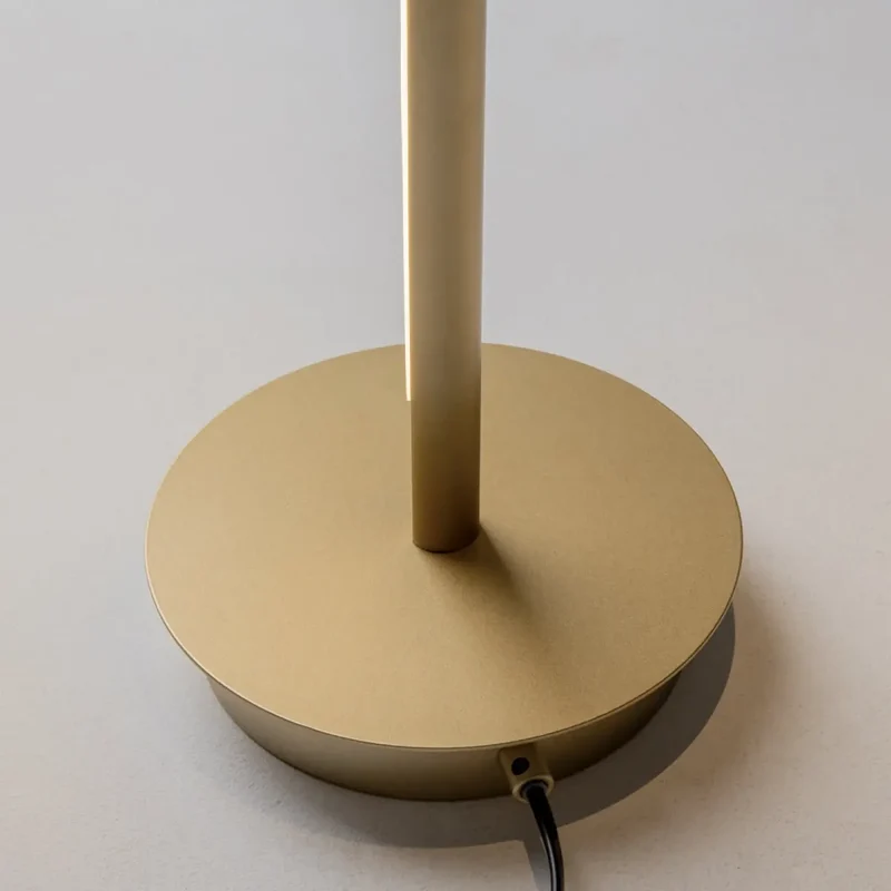Lampadaire | THIN (Ultra-Fin)