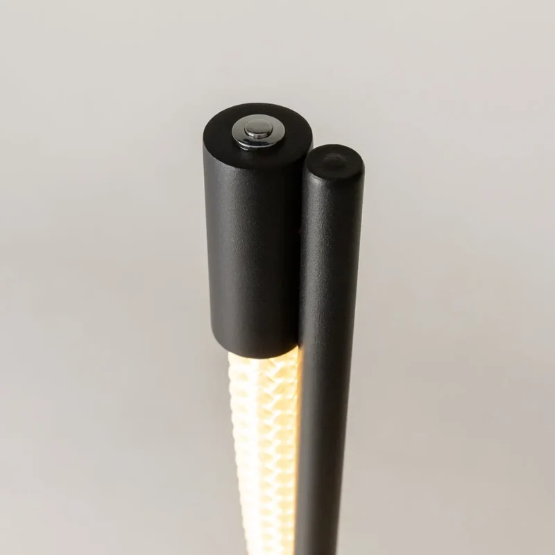 Lampadaire | TAU (Ruban Souple)