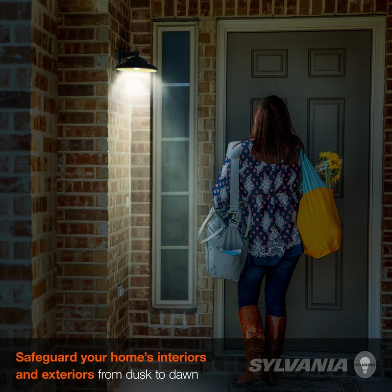 SYLVANIA Dusk to Dawn A19 LED Light Bulb with Auto On/Off Light Sensor, 60W=9W, 800 Lumens, 5000K, Daylight - 1 Pack (41289)