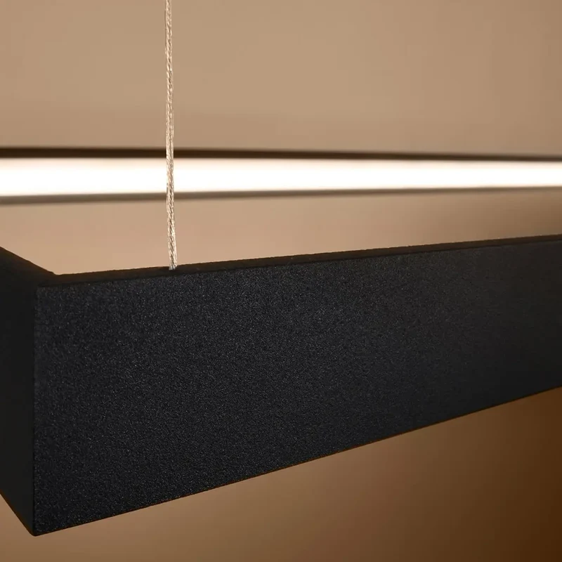 Lustre | TUULA