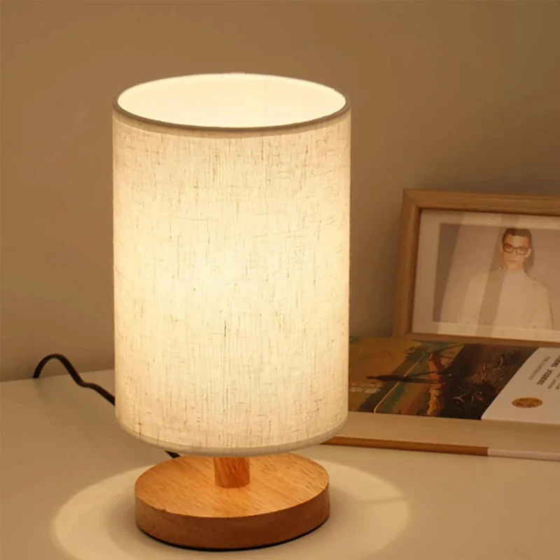 Wooden LED Table Lamp with Linen Shade - USB Powered, Japanese Minimalist