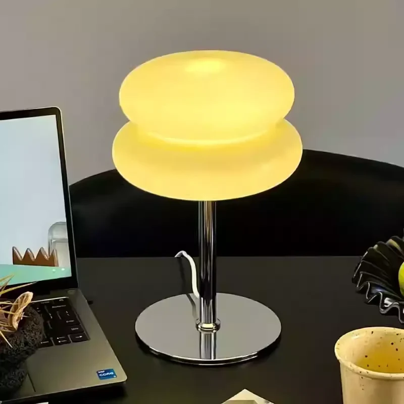 Lampe de table | SCANDIH