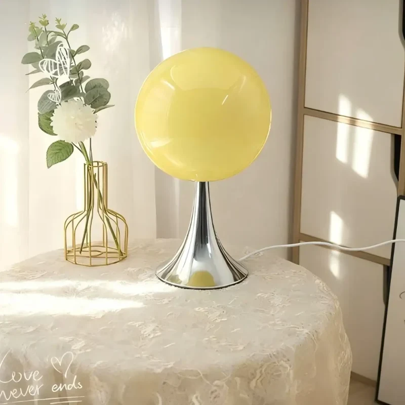 Lampe de table | NELOU