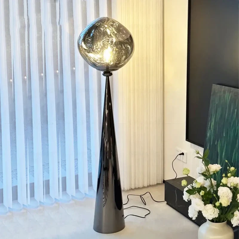 Lampadaire | SKILARA